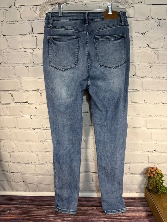 Judy Blue Medium Light Blue High Rise Skinny Fit Stretch Denim Jeans 13/31 - Picture 12 of 13